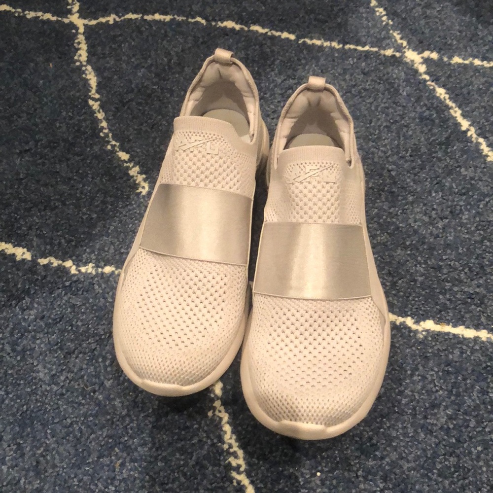 APL TechLoom Bliss Size 8 in soft gray